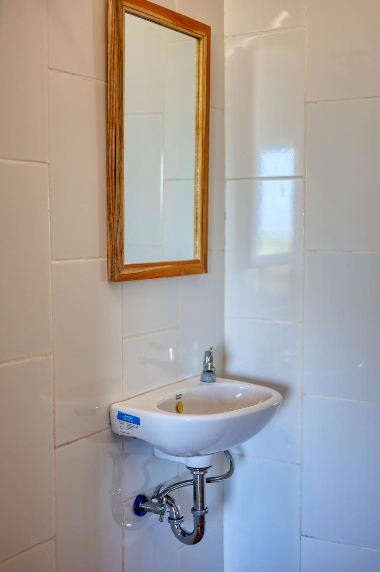 D Sebuluh Bungalow Batumadeg 部屋 写真