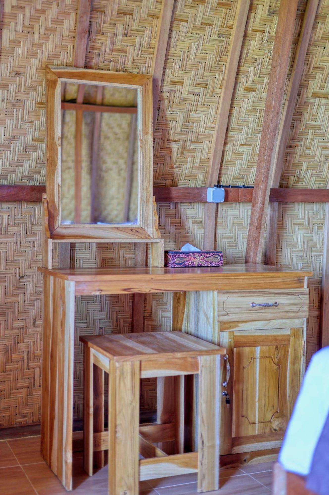D Sebuluh Bungalow Batumadeg 部屋 写真
