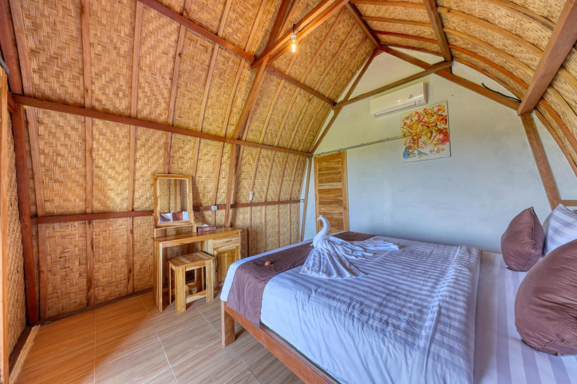 D Sebuluh Bungalow Batumadeg 部屋 写真