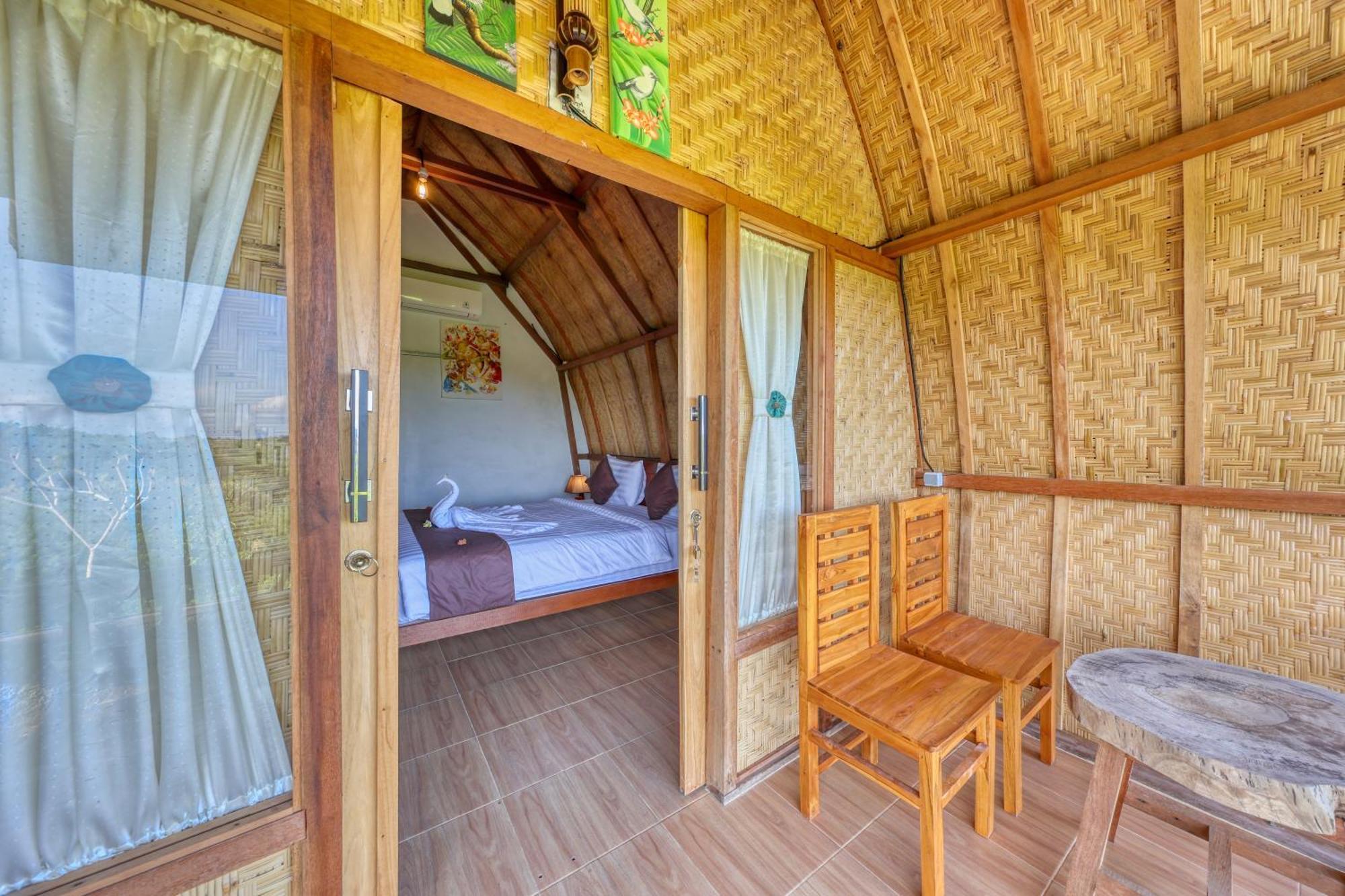 D Sebuluh Bungalow Batumadeg エクステリア 写真