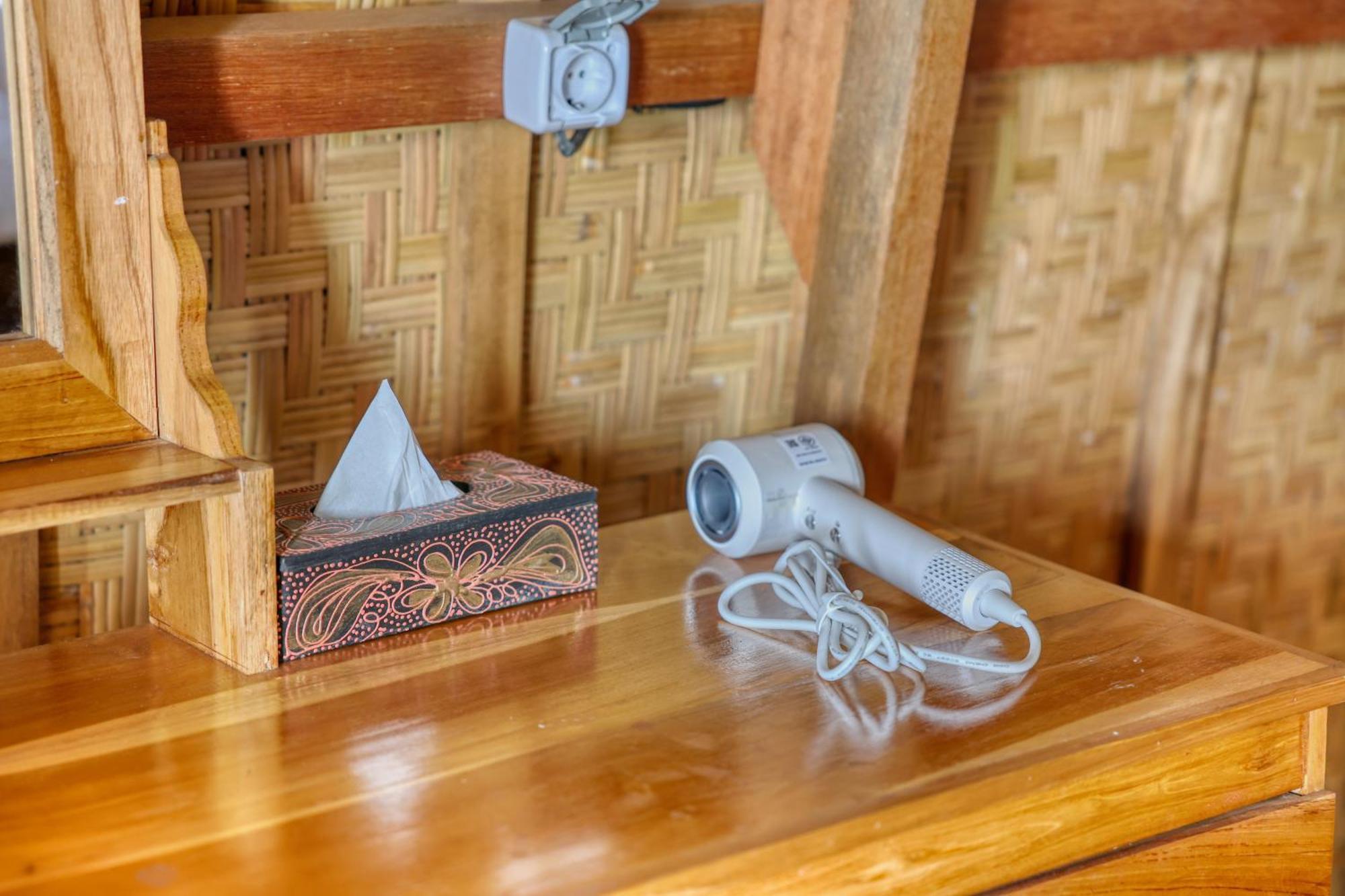 D Sebuluh Bungalow Batumadeg エクステリア 写真