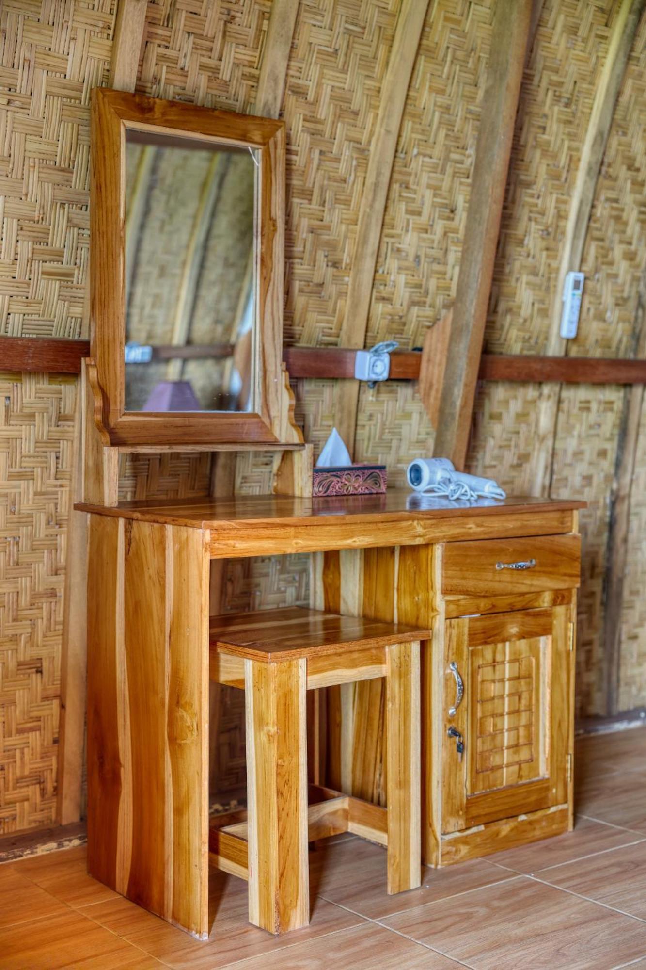 D Sebuluh Bungalow Batumadeg エクステリア 写真